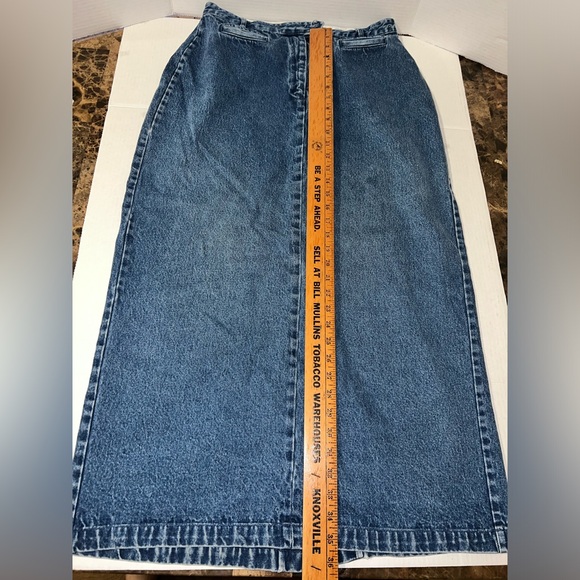 Vintage Woman’s Long Length Denim Skirt Y2K Woman’s Size 16 35.5 “ Length Modest - Picture 2 of 5